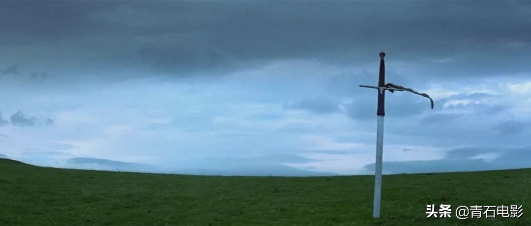 血与光交织的战争史诗，女神苏菲玛索盛世美颜，豆瓣评分高达8.9