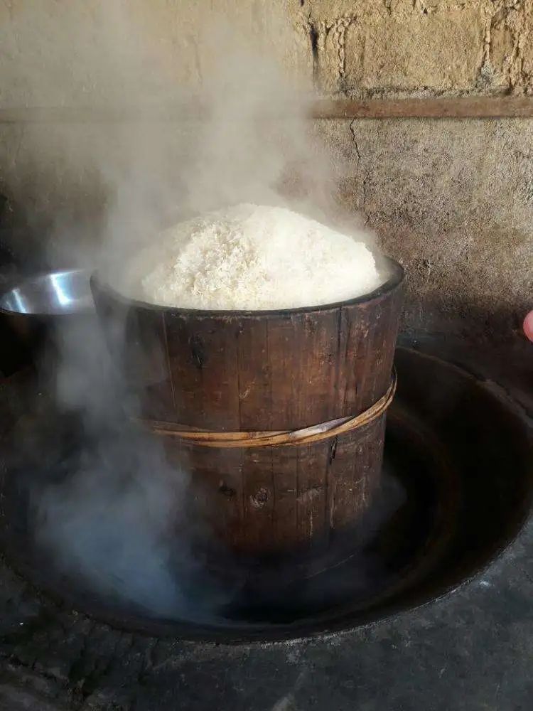 房县黄酒有哪些特色,湖北房县黄酒简介