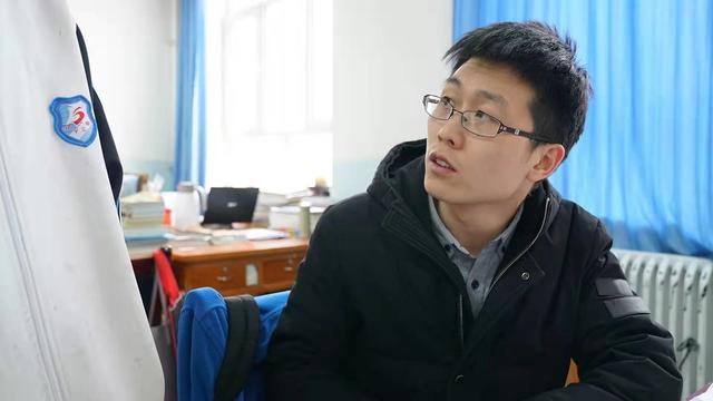 感动支教老师视频,感动无数人的支教老师