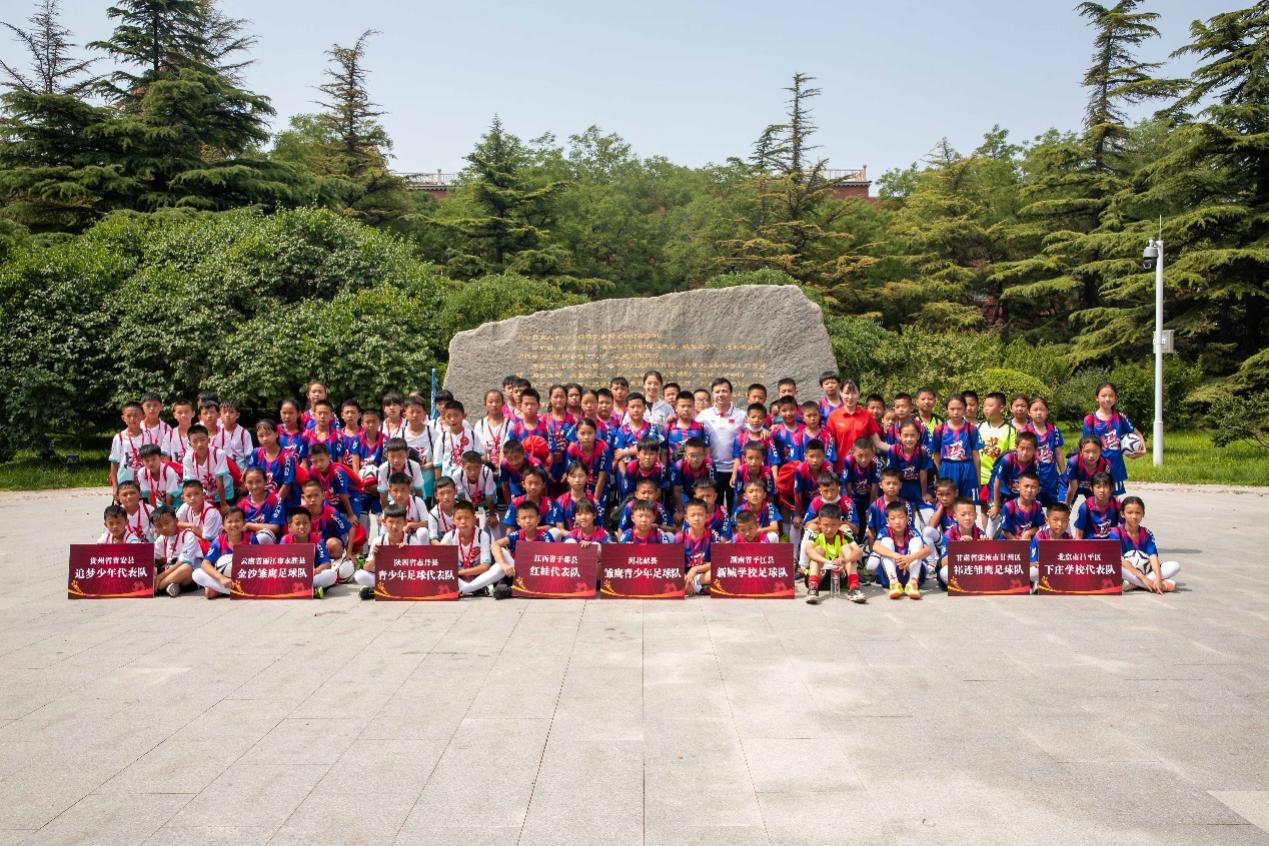 华彬新星杯中西部少年足球联赛,青少年足球比赛足球精神