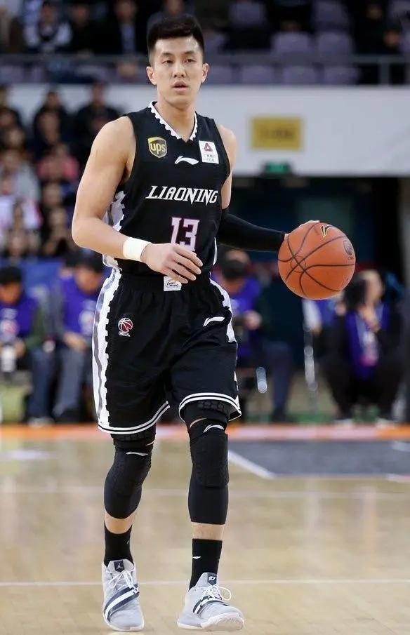 谁说中锋鞋不火？这双中锋鞋火到离谱！保罗也爱穿