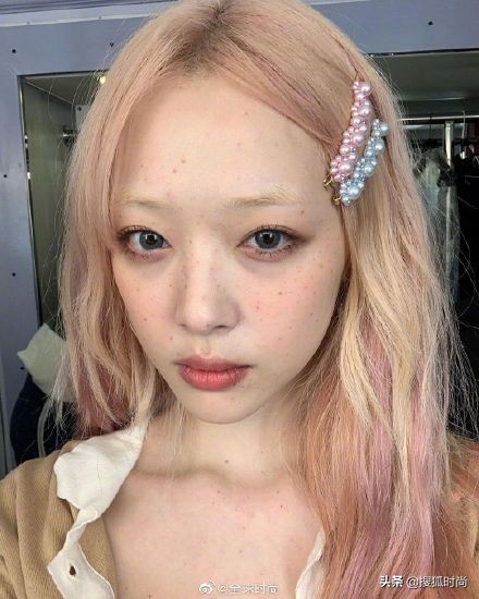 欧阳娜娜、宋祖儿都化过，承包热搜的雀斑妆到底有什么魔力