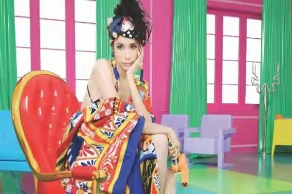 莫文蔚自毁形象的经典之作,莫文蔚灾难电影