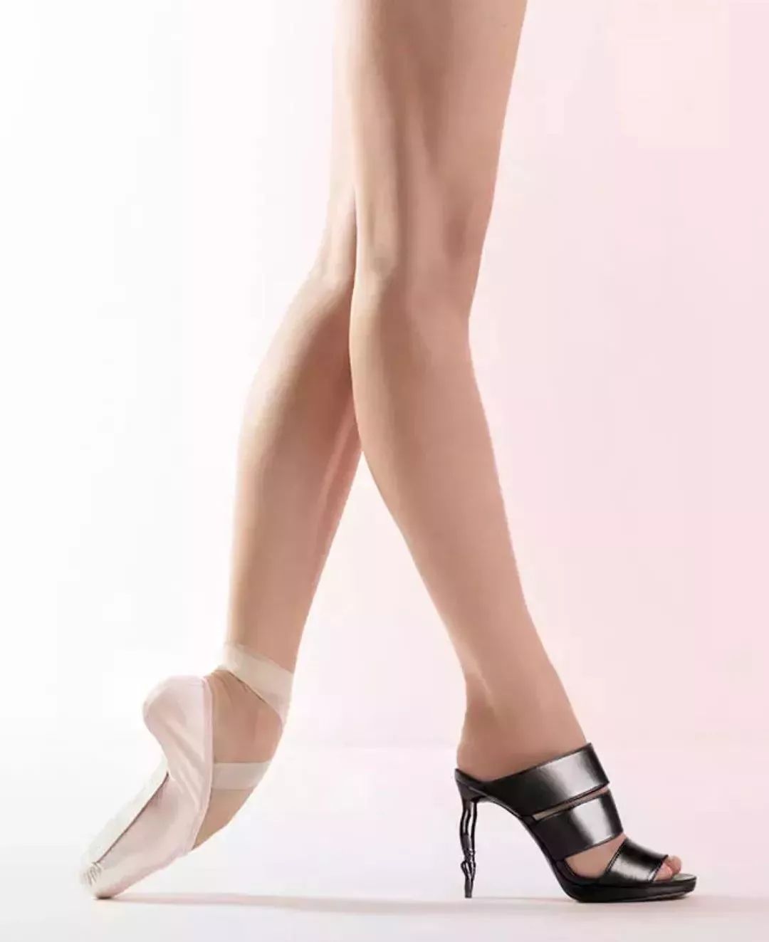 钻石鞋子价格表,2700万钻石鞋