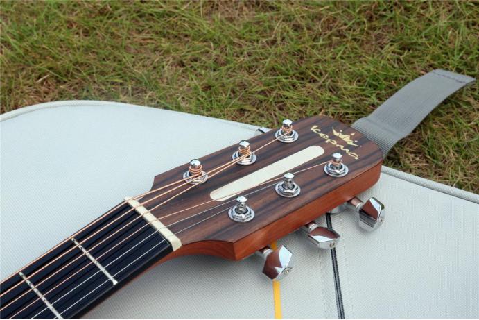 拒绝暴躁老师上线，摊牌吧！选个好吉他你也能一个月学会，比如它