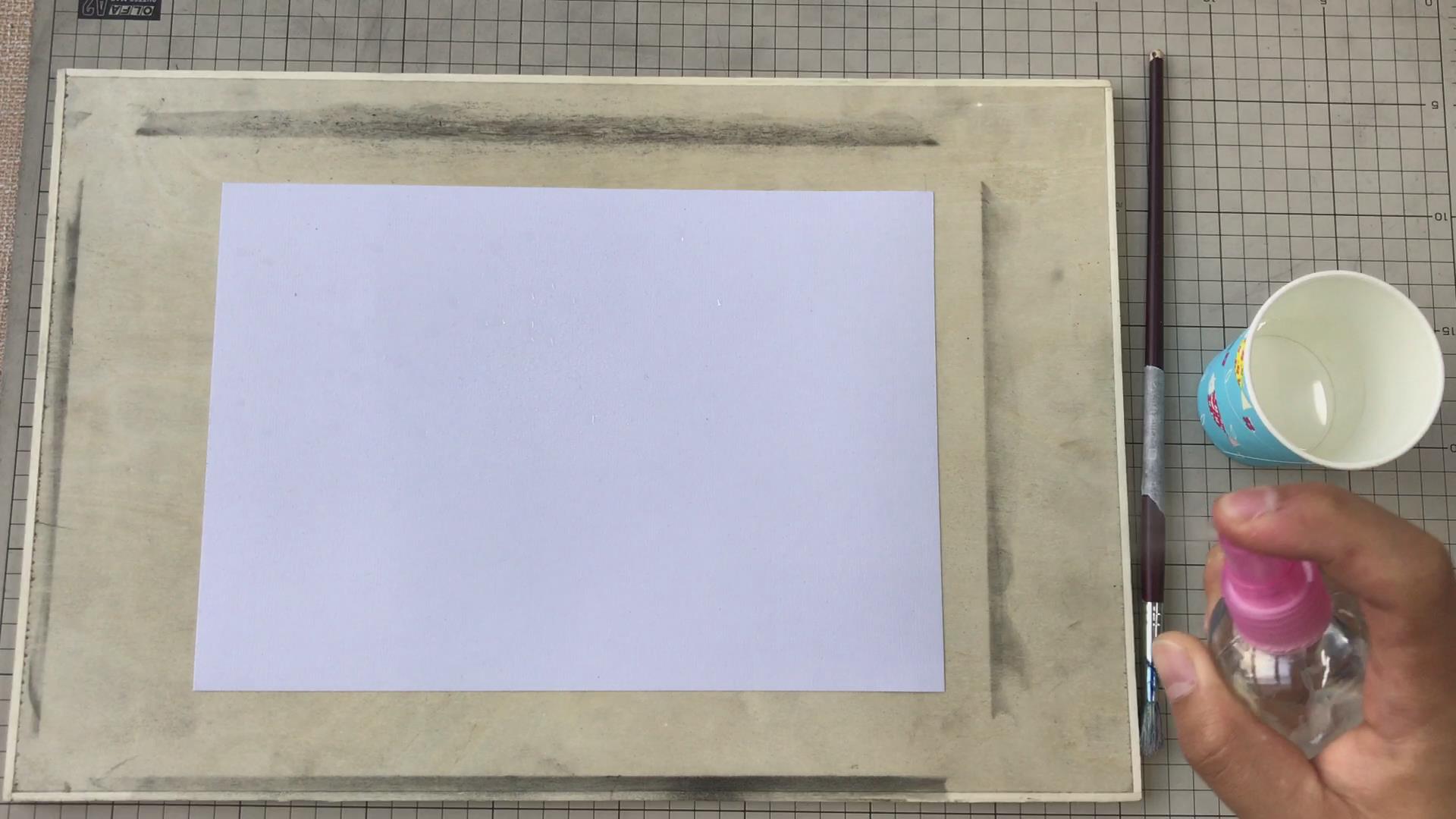 整理画纸的工具,固定纸张用什么工具