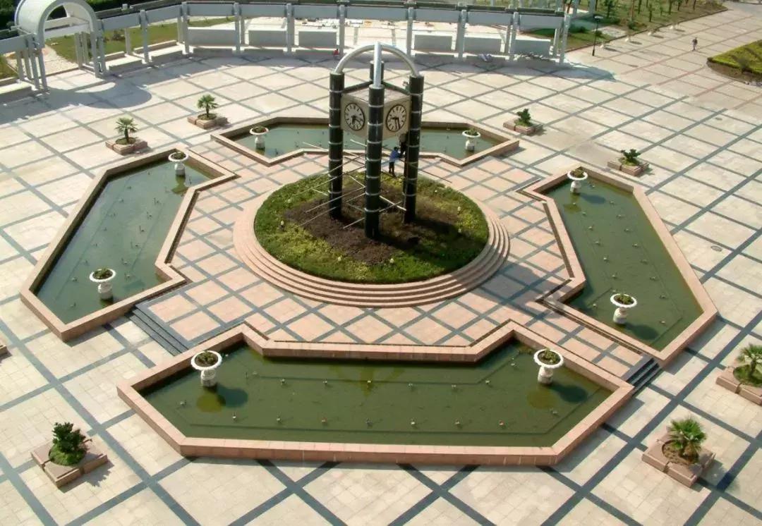 江苏省江浦高级中学在全国出名了,江浦高级中学要在全国出名了