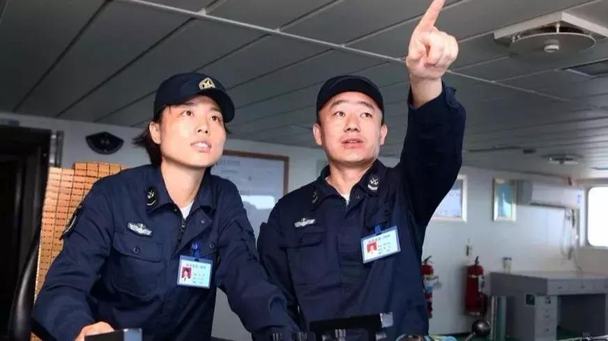 盱眙县第一个女舰长,女司机开6万吨的航母
