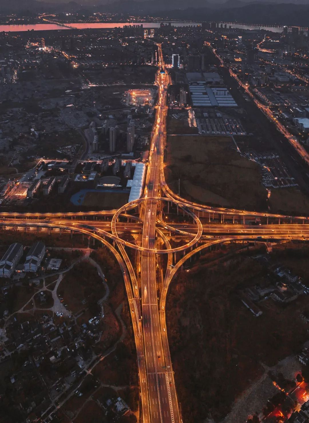 立交桥最震撼的视频,全国最复杂的立交桥top10