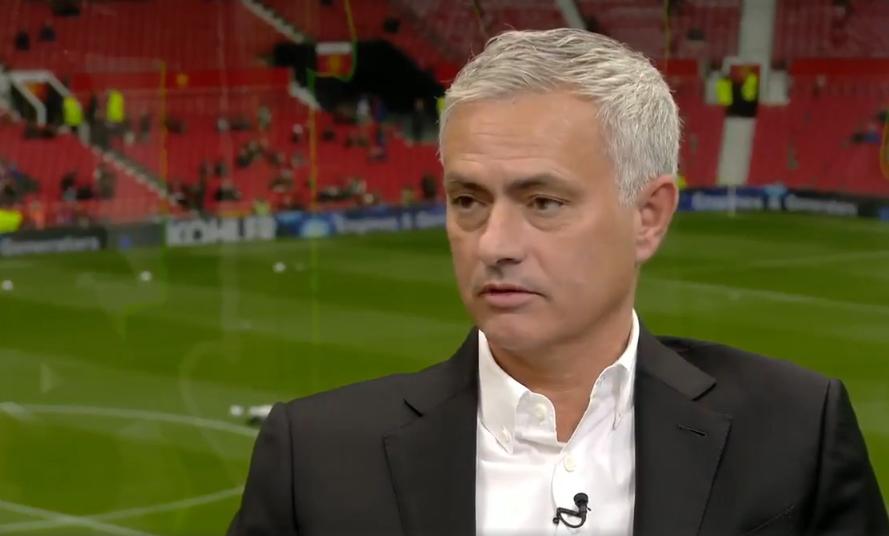 曼联重回梦剧场,曼联球迷喊穆里尼奥