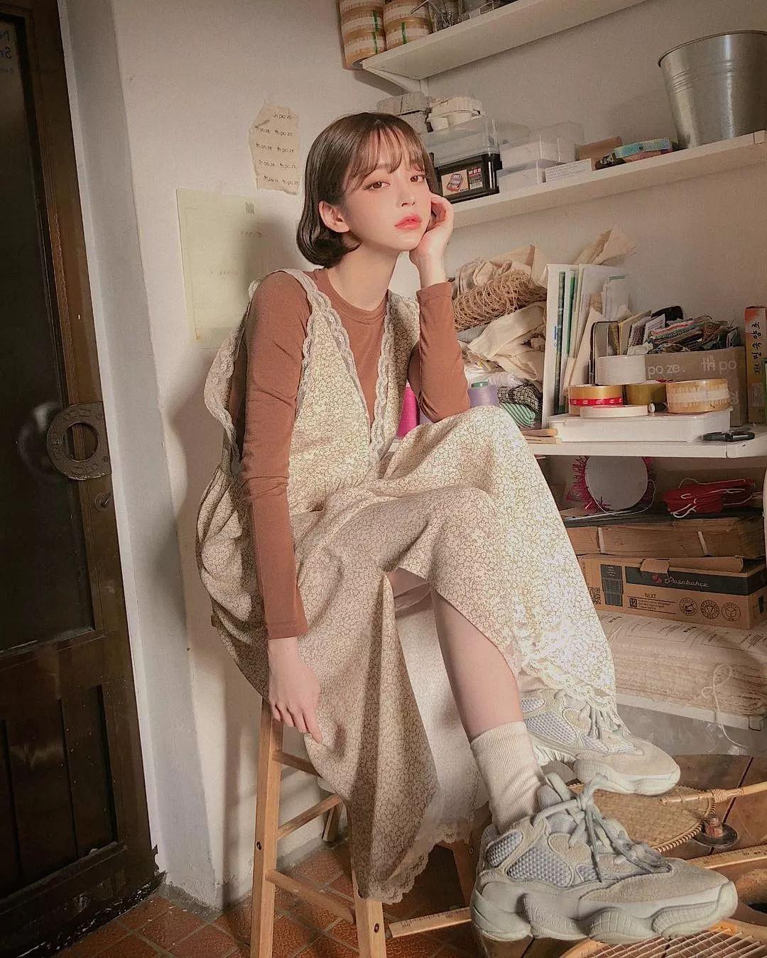 姜泰莉运动款,姜泰莉鞋子