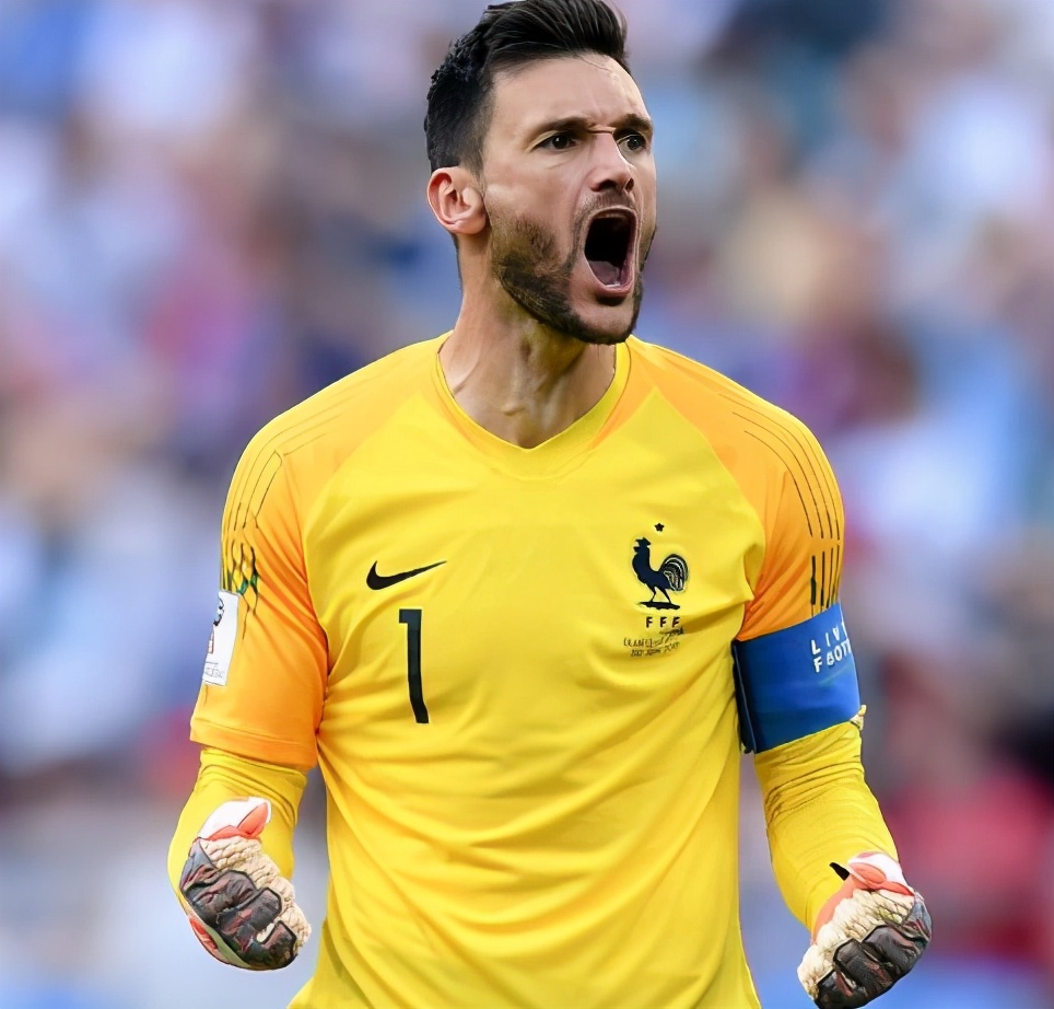 法国足球姆巴佩一战成名,法国足球姆巴佩最惨的经历