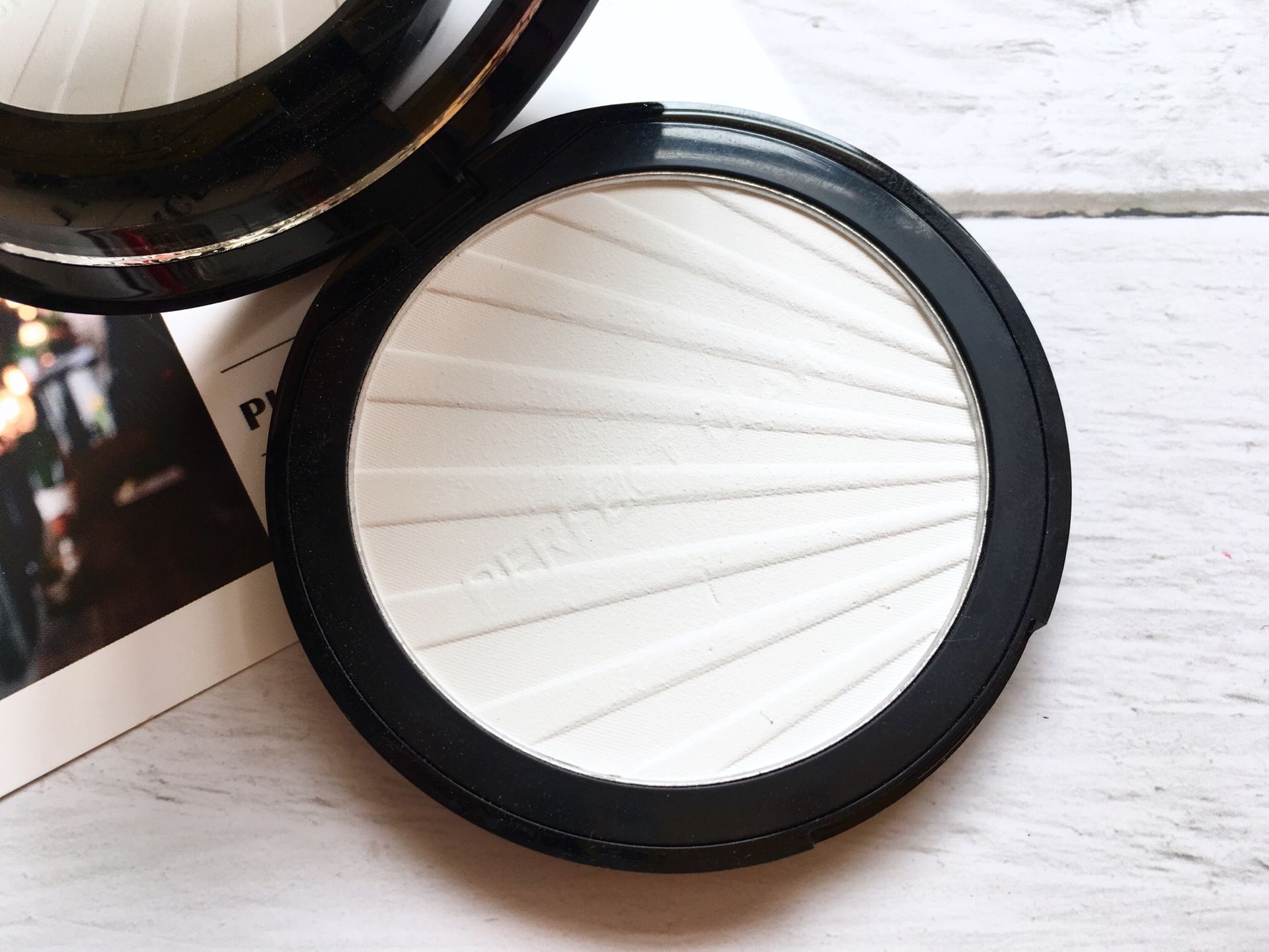 平价定妆粉推荐公认好用,平价好用定妆产品推荐