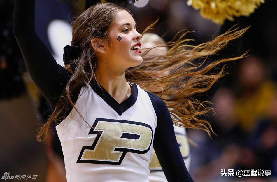 阳光下的花朵舞蹈视频,阳光下的鲜花完整版舞蹈