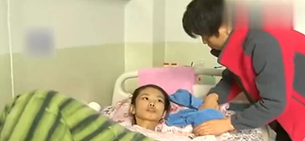 妻子绝症奄奄一息,妻子重病在床丈夫狠心抛下他离开