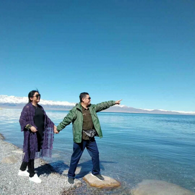 《婶子爱上了农村》