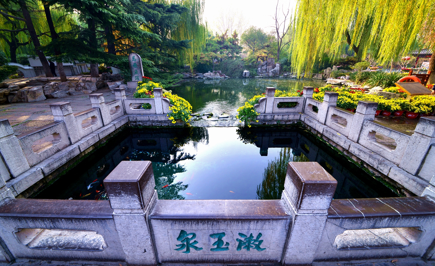 趵突泉诗赵孟頫创作背景,赵孟頫的趵突泉诗