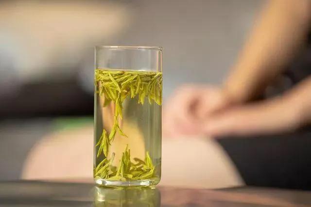 关于龙井茶的五个实用常识,正宗龙井茶怎么选购好的