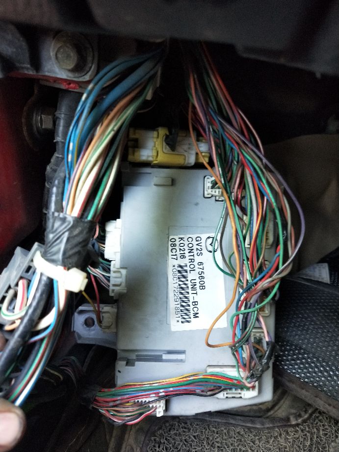 马自达6轿跑不自动落锁,马自达6手动落锁功能