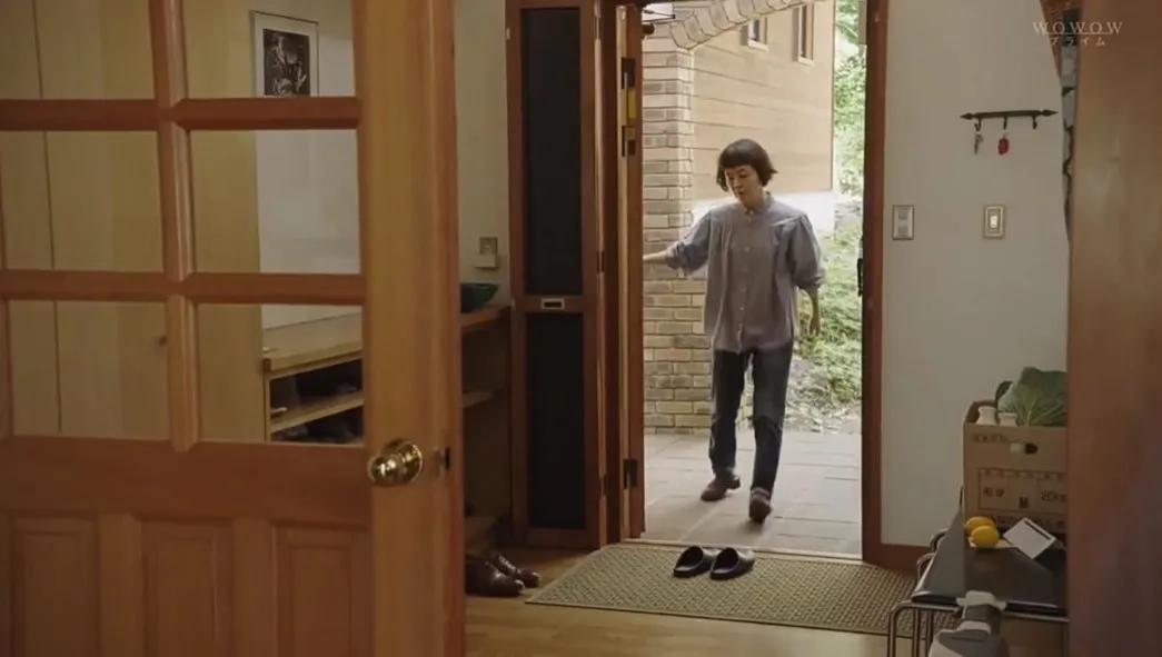 56岁阿姨独居2层别墅，不结婚不生娃，靠另类日式风圈粉无数人