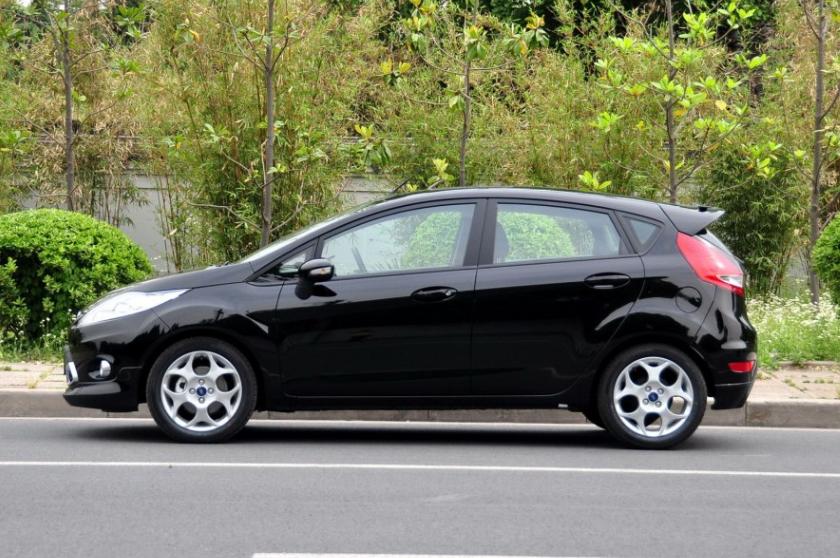 11年福特嘉年华三厢,雨燕飞度polo嘉年华哪个好开