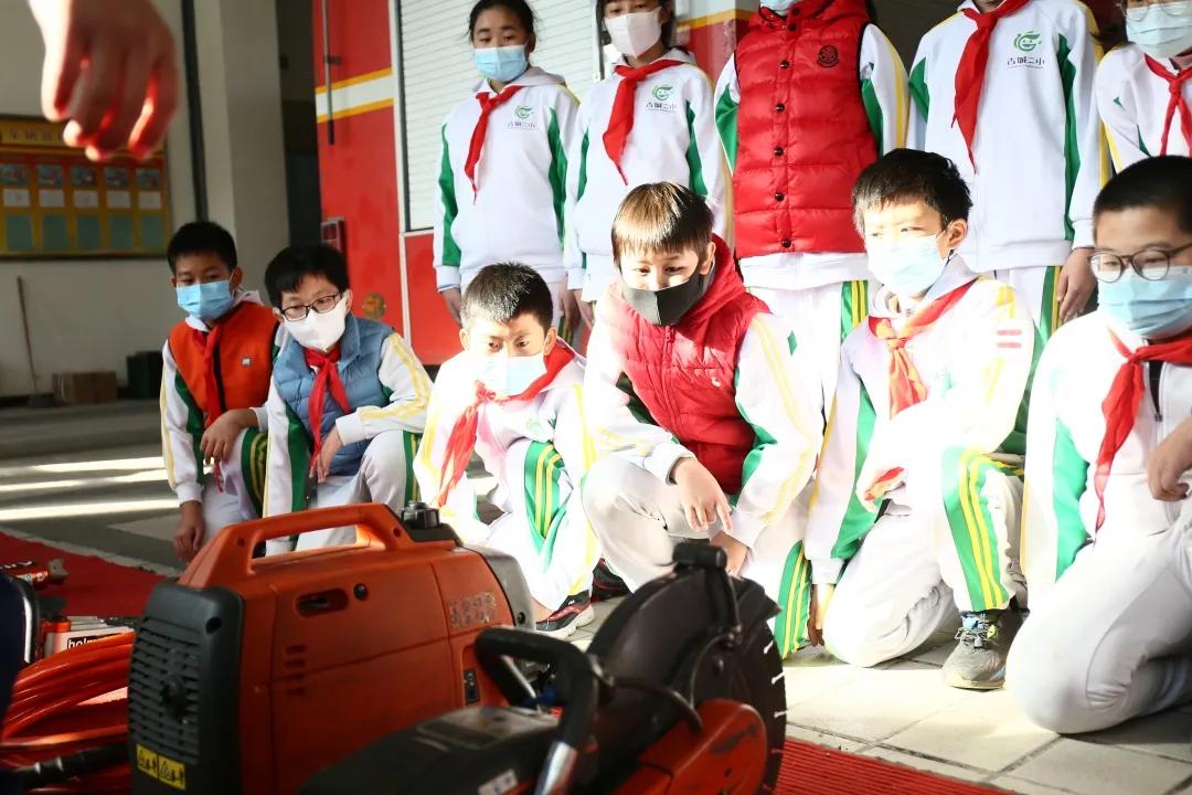 全国消防日走进长沙消防员的日常,消防宣传日全国中小学生教育日