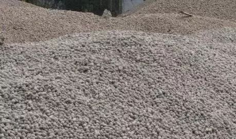 冬季混凝土浇筑完成多久开始养护,冬季混凝土浇筑多久后可以回填土