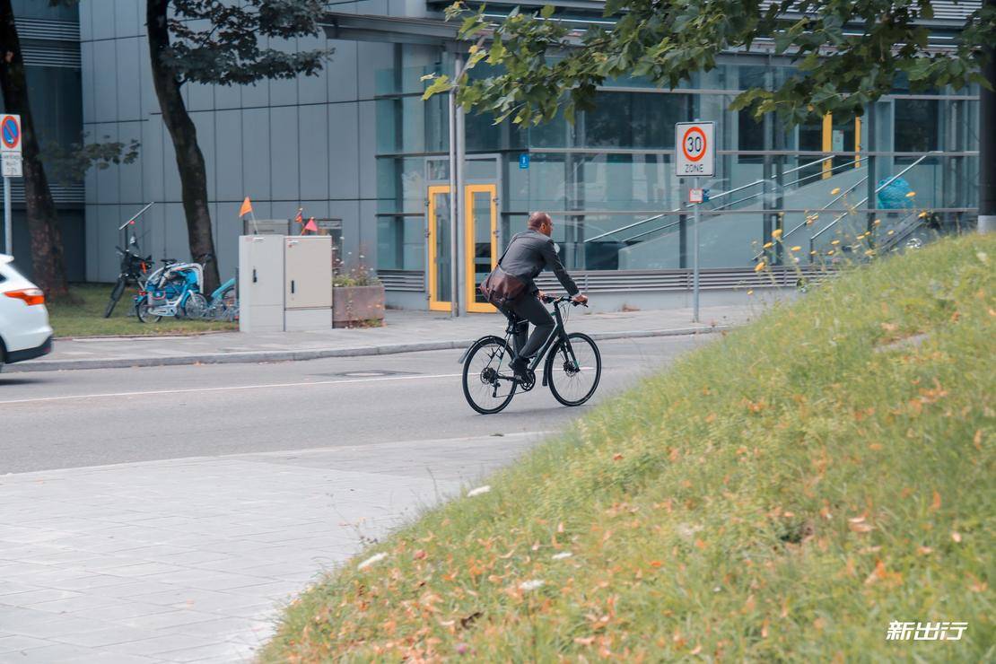 奥迪r8新能源版,奥迪r8新能源