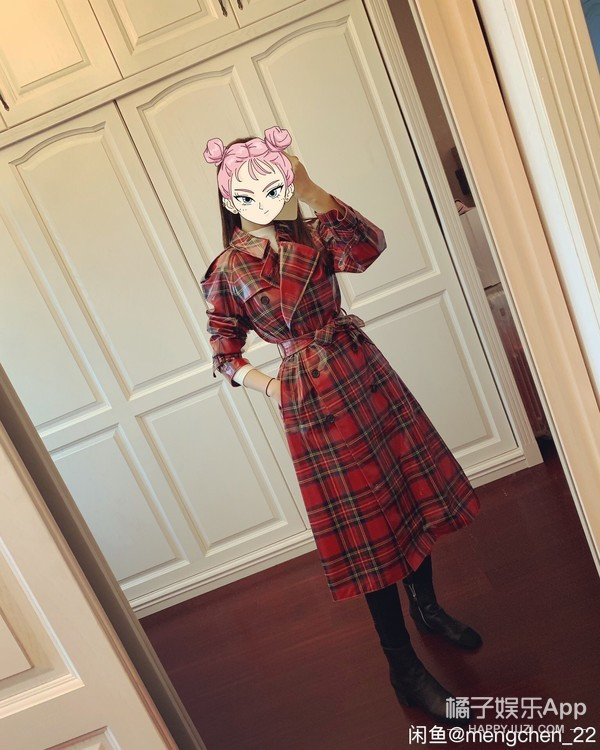 沈梦辰卖二手鞋道歉,沈梦辰回应高价卖衣服