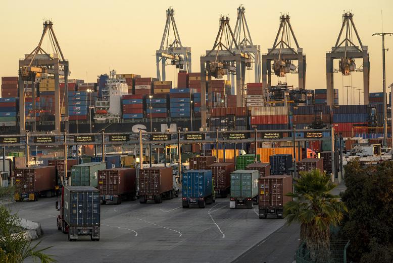 姹備汉涓嶅姹傚繁璺啀闅句篃瑕佽蛋,缇庡浗娓彛鎷ュ牭