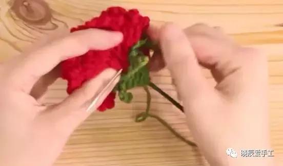 母亲节康乃馨花束该怎么搭配包装,钩针康乃馨花束教程