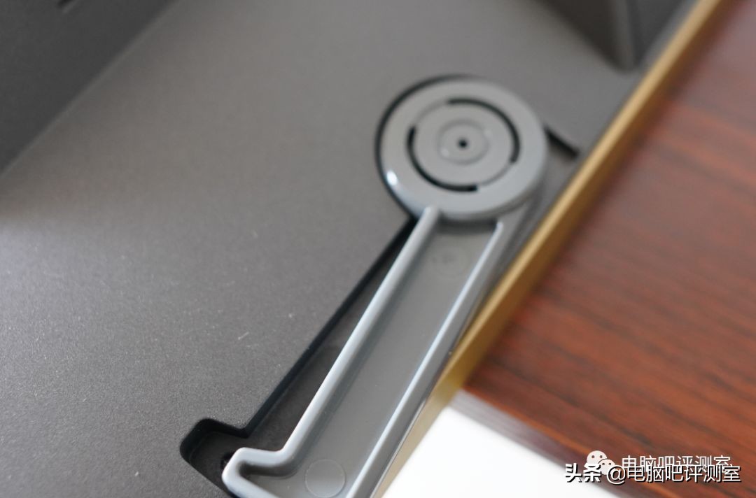 装一台比较划算的电脑,怎么挑一台性价比高的一体机