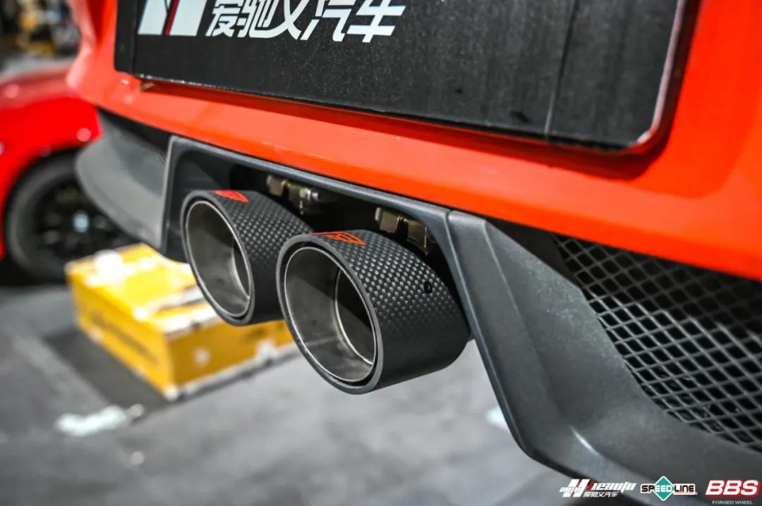 保时捷911gt3rs保养多少钱,提走一辆保时捷911gt3rs的过程