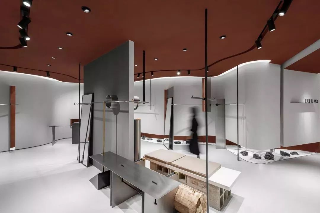 简单干净高雅高级感服装店设计,服装店怎么设计大气好看