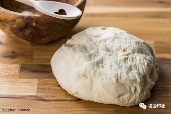 20种各国经典面包都吃了吗,德国口感营养最好的面包