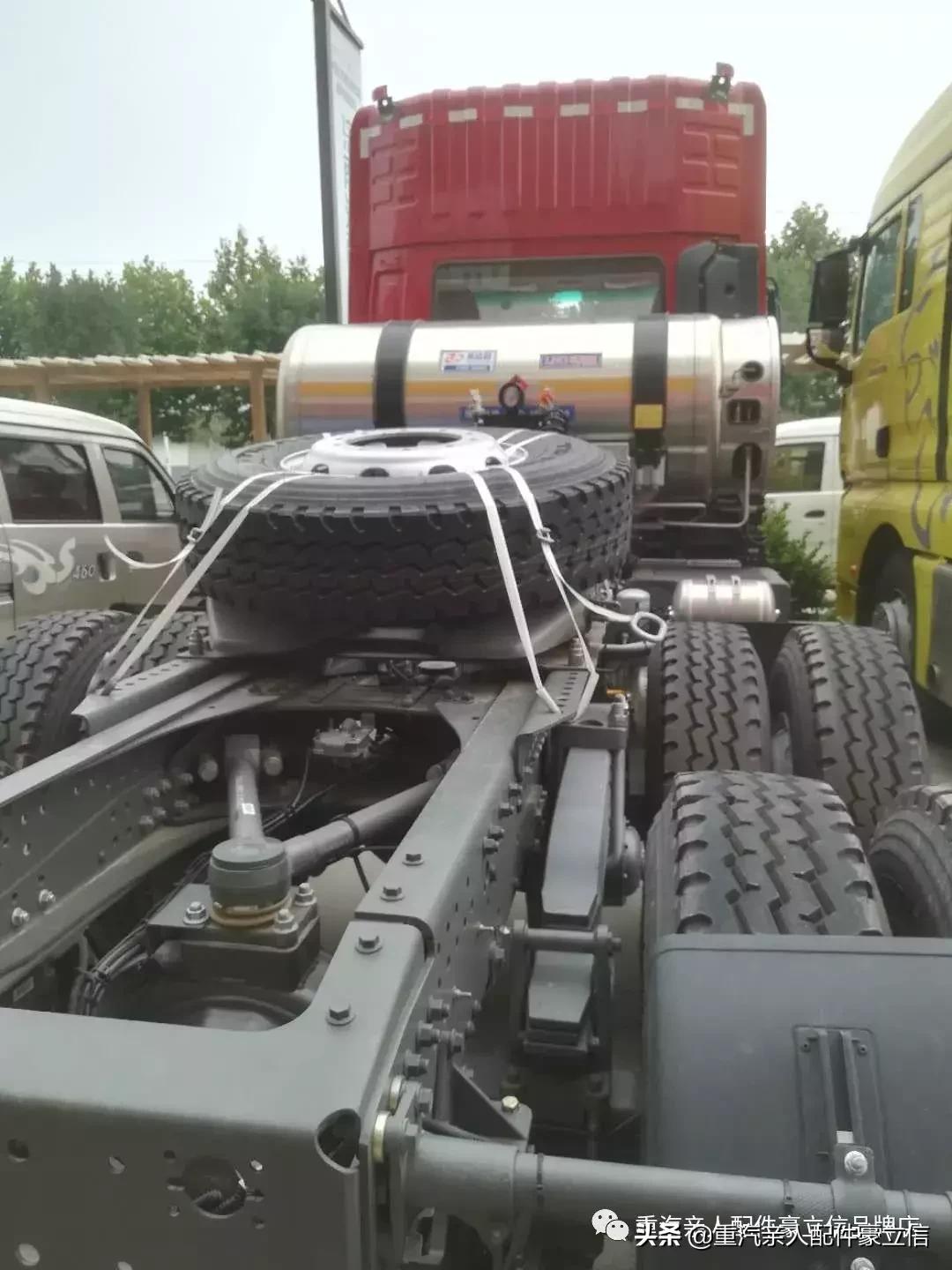 重卡天然气牵引车的操作,重汽天然气牵引车的弊端