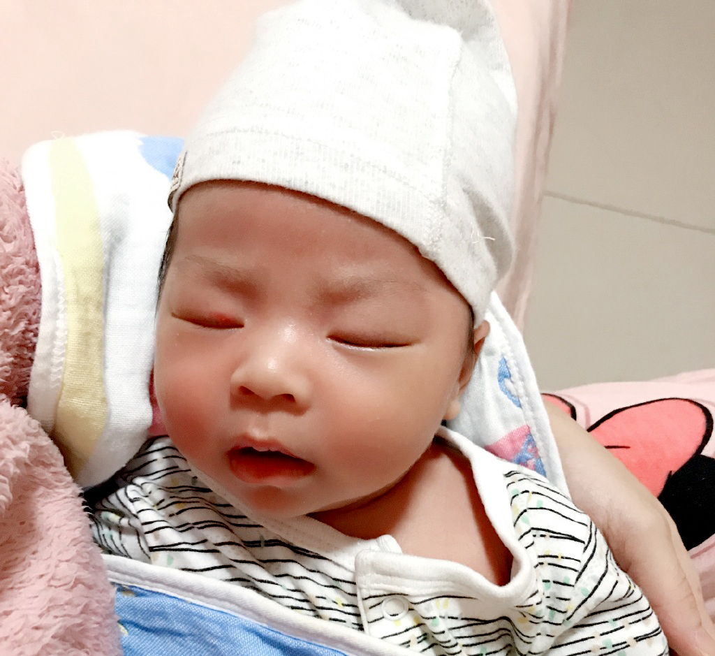 6个月内新生儿怎么护理,6个月新生儿如何照顾