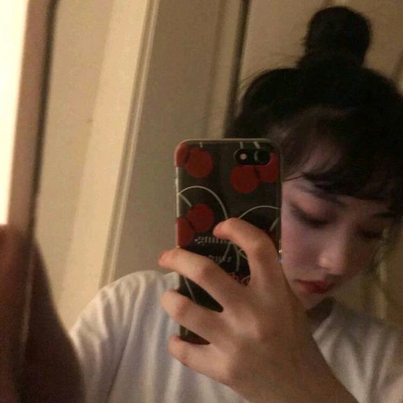 背景图|手机输入“我爱”，看看后边会出现什么？​​​​