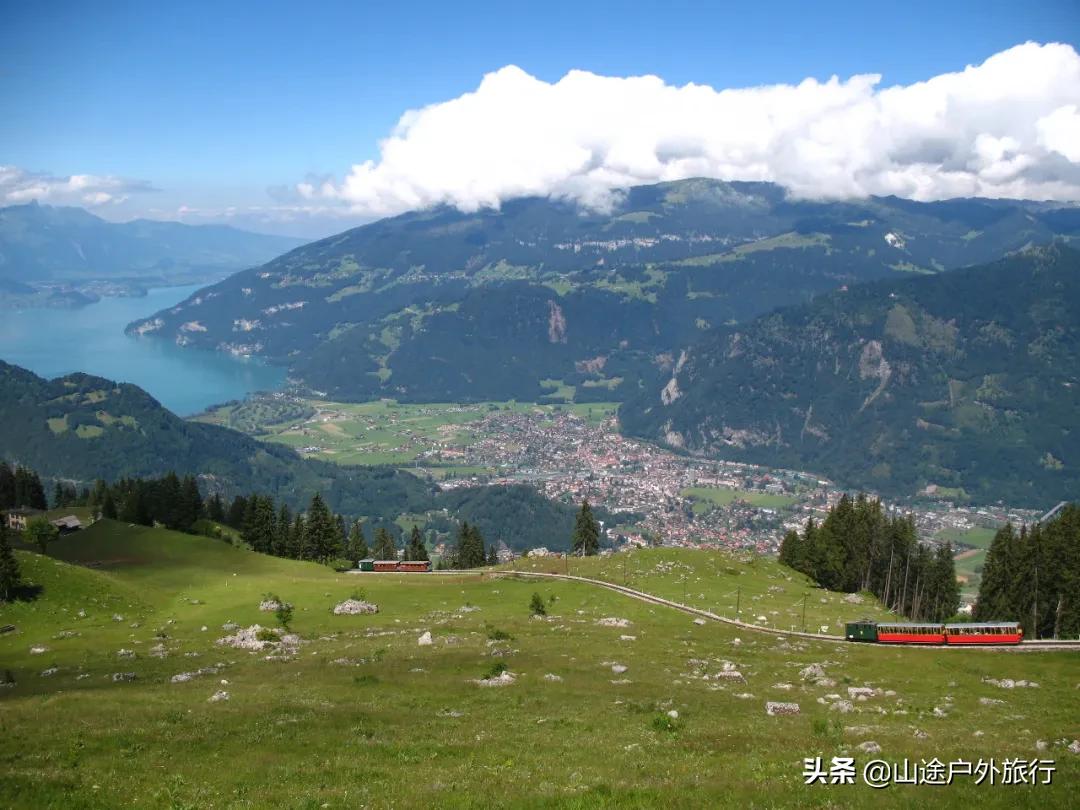 被推上风口浪尖的翼装飞行，你对它的误解有多深？