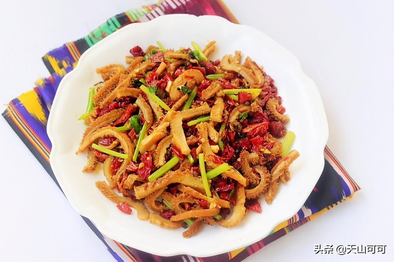 新疆大片牛肚的做法,香辣牛肚最好吃的做法