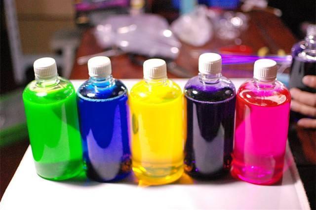 冷却液红色和绿色混加,冷却液蓝色不小心加了绿色怎么办