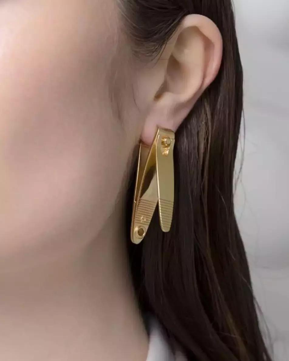 娼簵閰嶉グ,娼簵鎺㈠簵