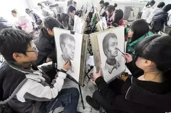 孩子想学艺考家长应该注意什么,孩子参加艺考家长激励语