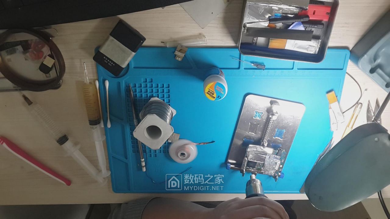 物料成本超过手机本身，小米4手机内存扩容至64G