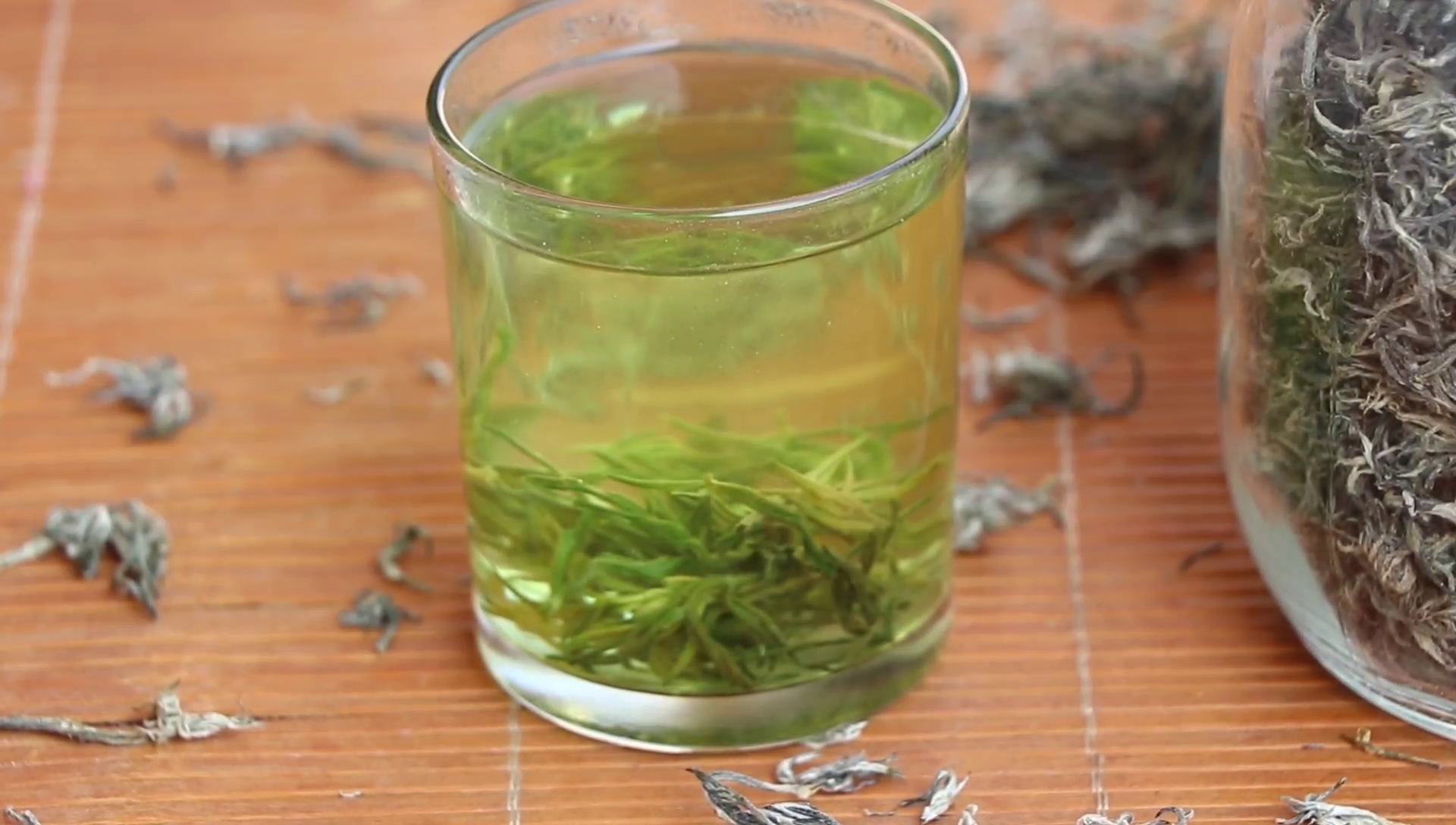 艾叶茶制作配方,艾叶头怎么做成艾叶茶