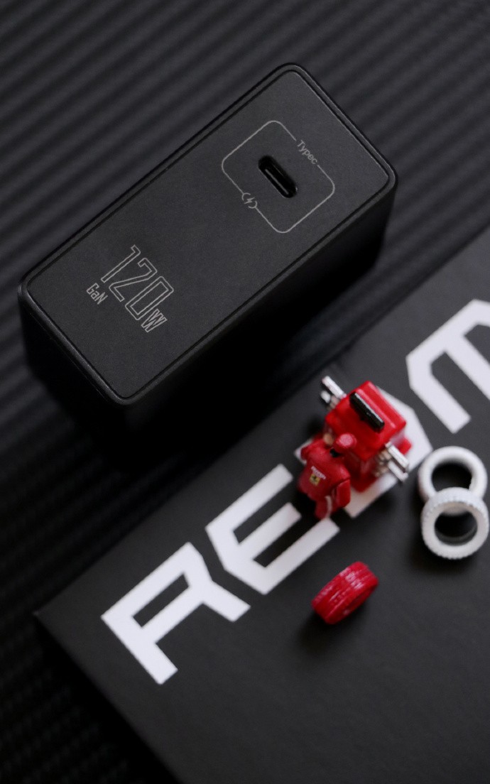 努比亚红魔165hz,努比亚红魔手机165hz