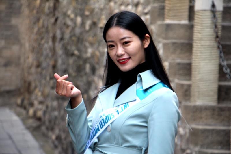 2020鍥介檯瓒呮ā澶ц禌娑﹀煄,娑﹀煄鍙ゅ牎瓒呮ā