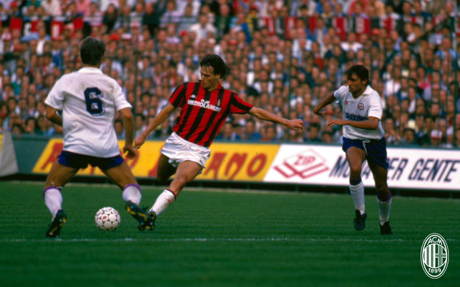 米兰7号球员都有哪些,米兰10号球员都有哪些