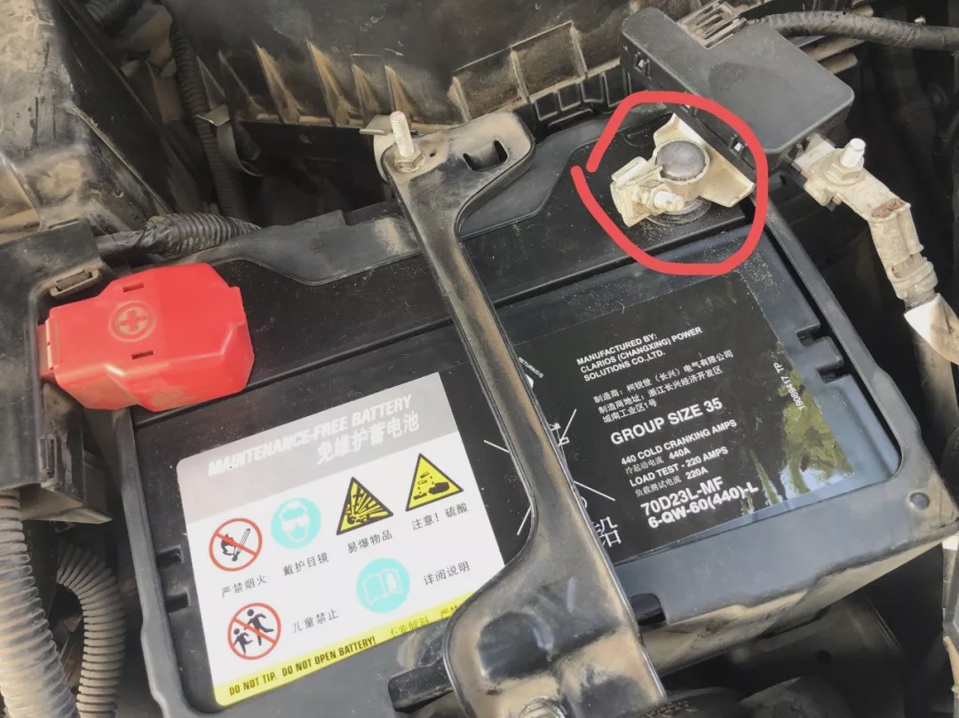 被4s店忽悠了更换了电瓶,汽车电瓶你不知道的秘密