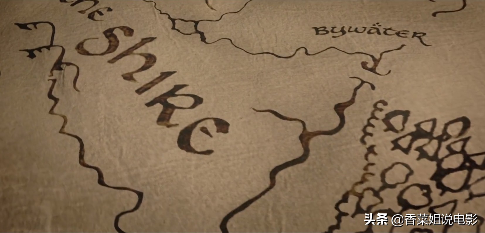 《指环王》阿拉贡登基之后电影里没有告诉你的一些事情